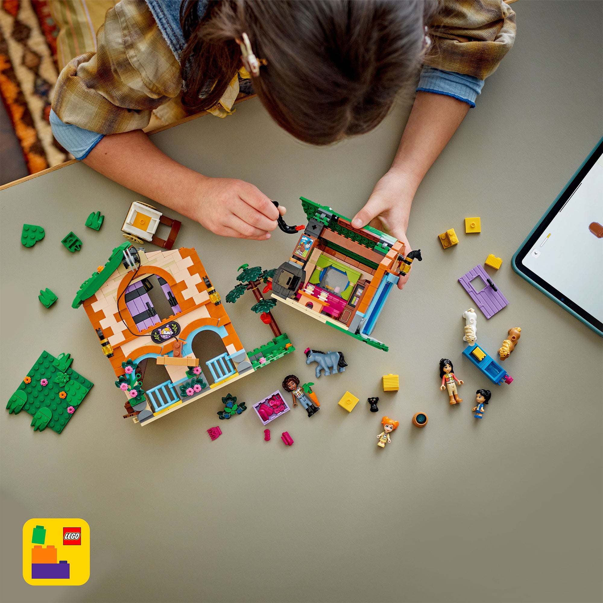 LEGO® Friends Pony Ranch & Stable 42654 - Image 8