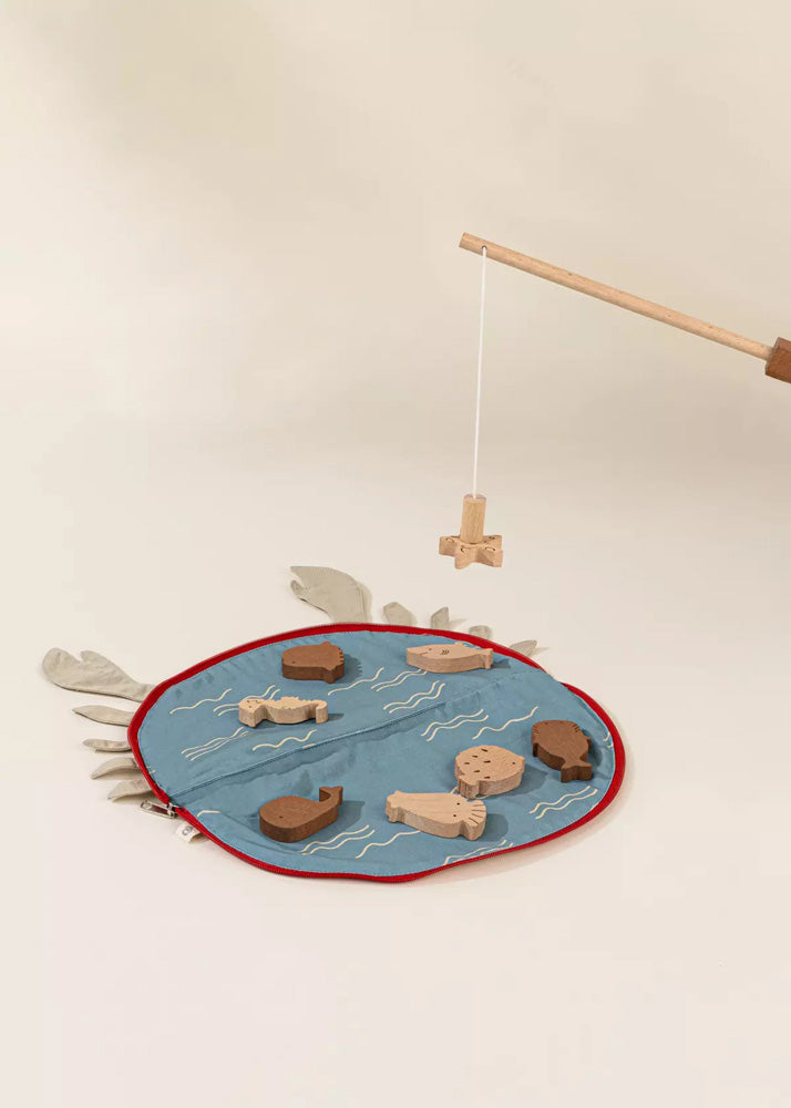 Wooden Fishing Game with Bag - Image 10