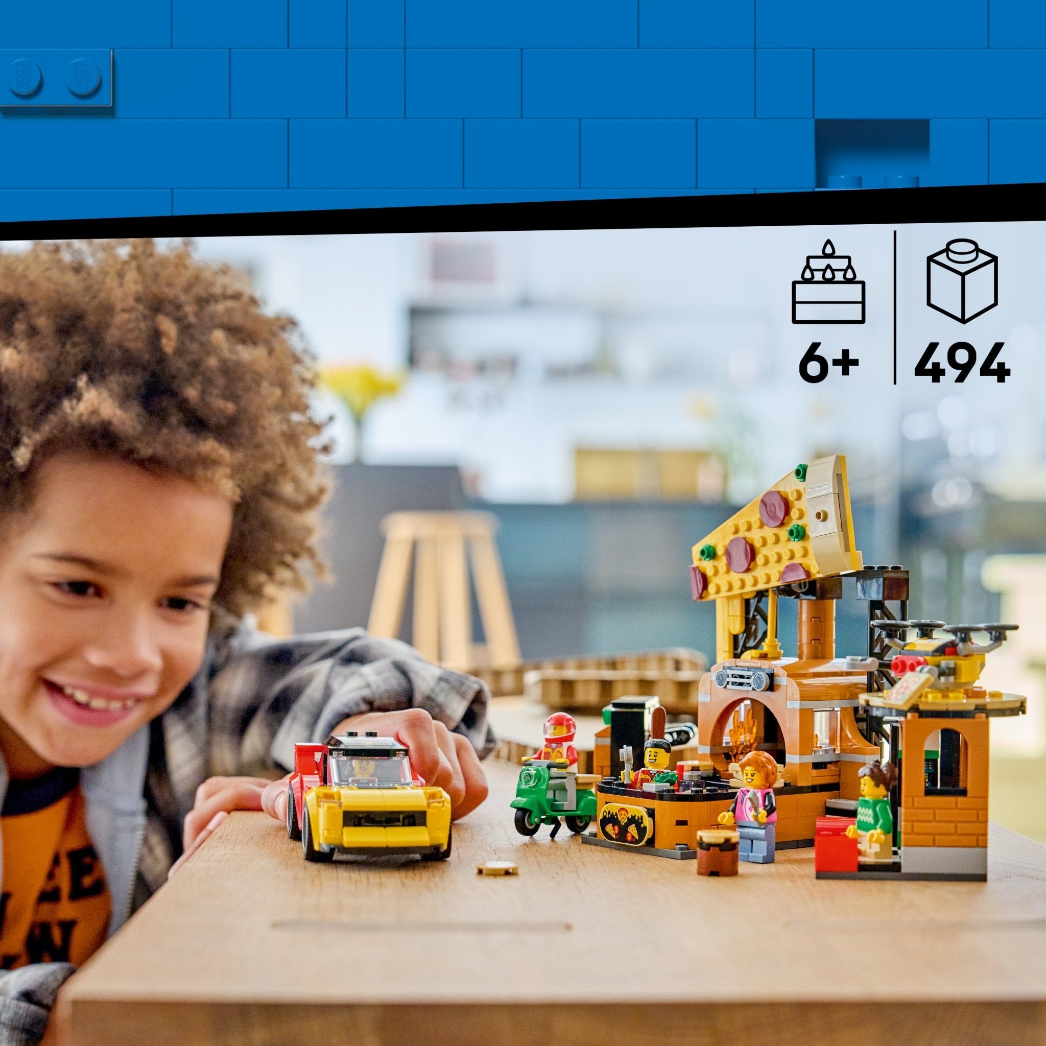 LEGO® City Pizza Delivery Experience with Vehicles 60496 - Image 2