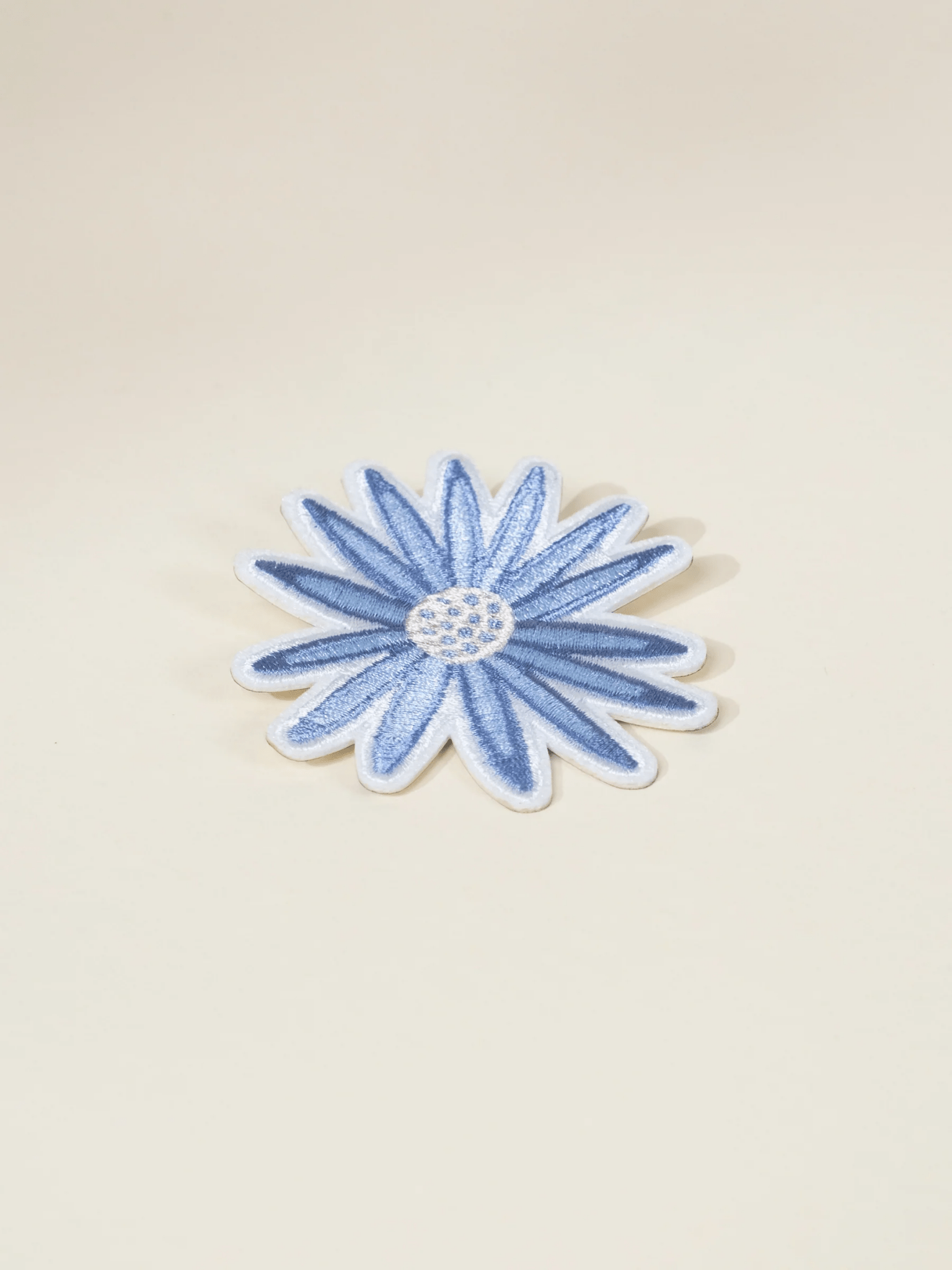Reusable Stick-On Patch - Daisy
