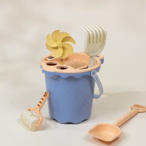 Coco Village Oversized 6-Piece Wheat Straw Sand Toy Set – Bucket & Accessories