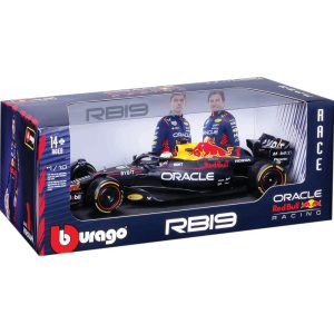 Maisto 1:18 Red Bull Racing w/Helmet (Verstappen)