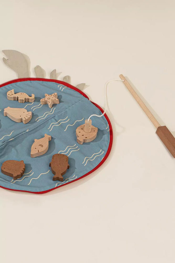 Wooden Fishing Game with Bag - Image 3