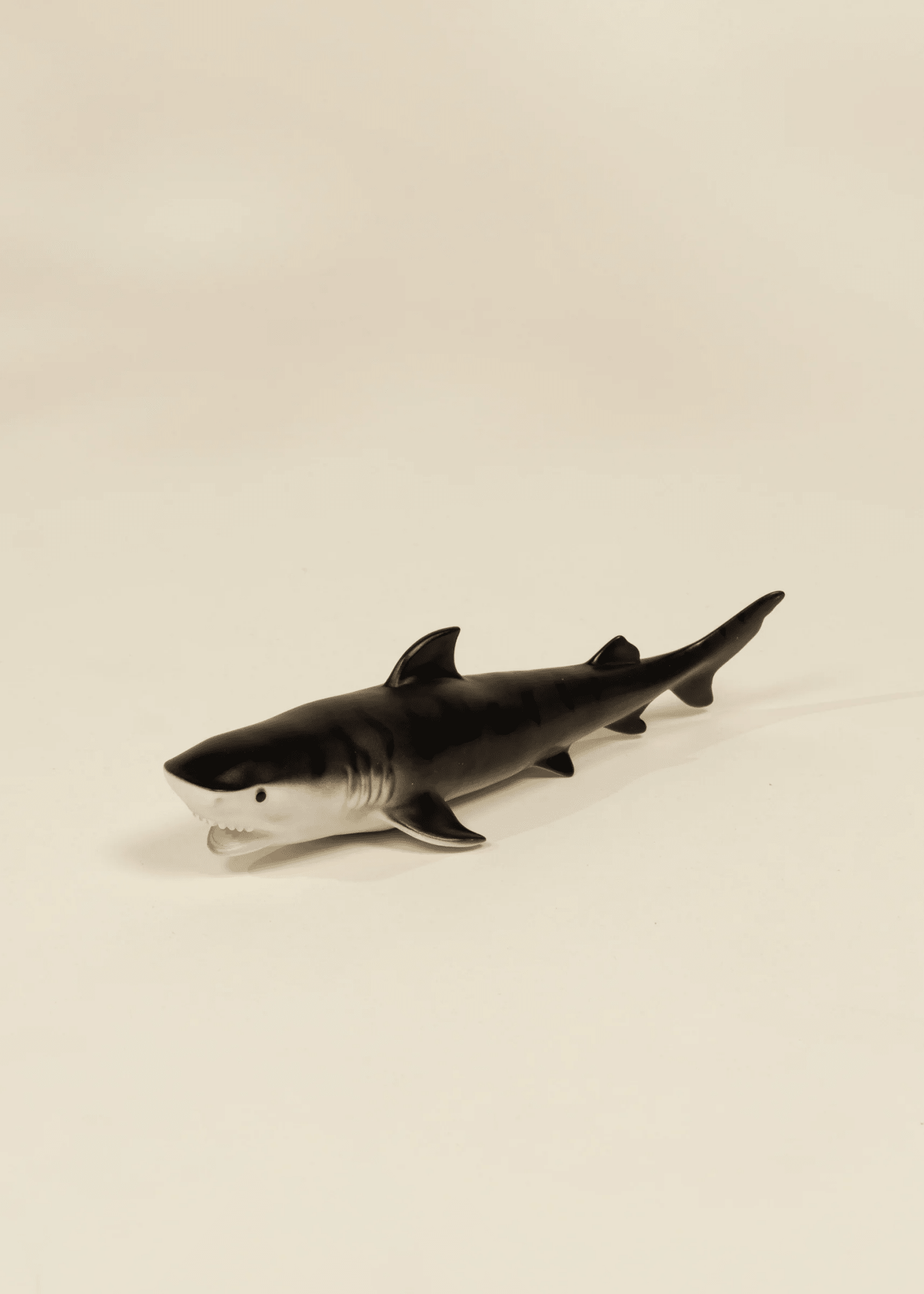 Large Sea Life Animal Play Figurine – Tiger Shark