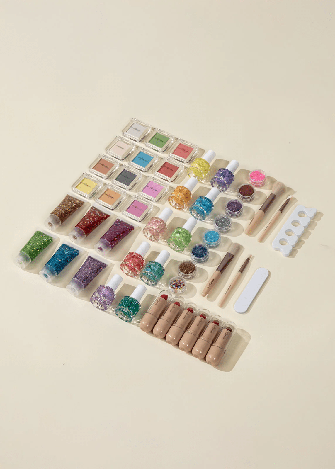 Coco Village Premium Makeup Set & Vegan Leather Case - 50pcs - Image 2