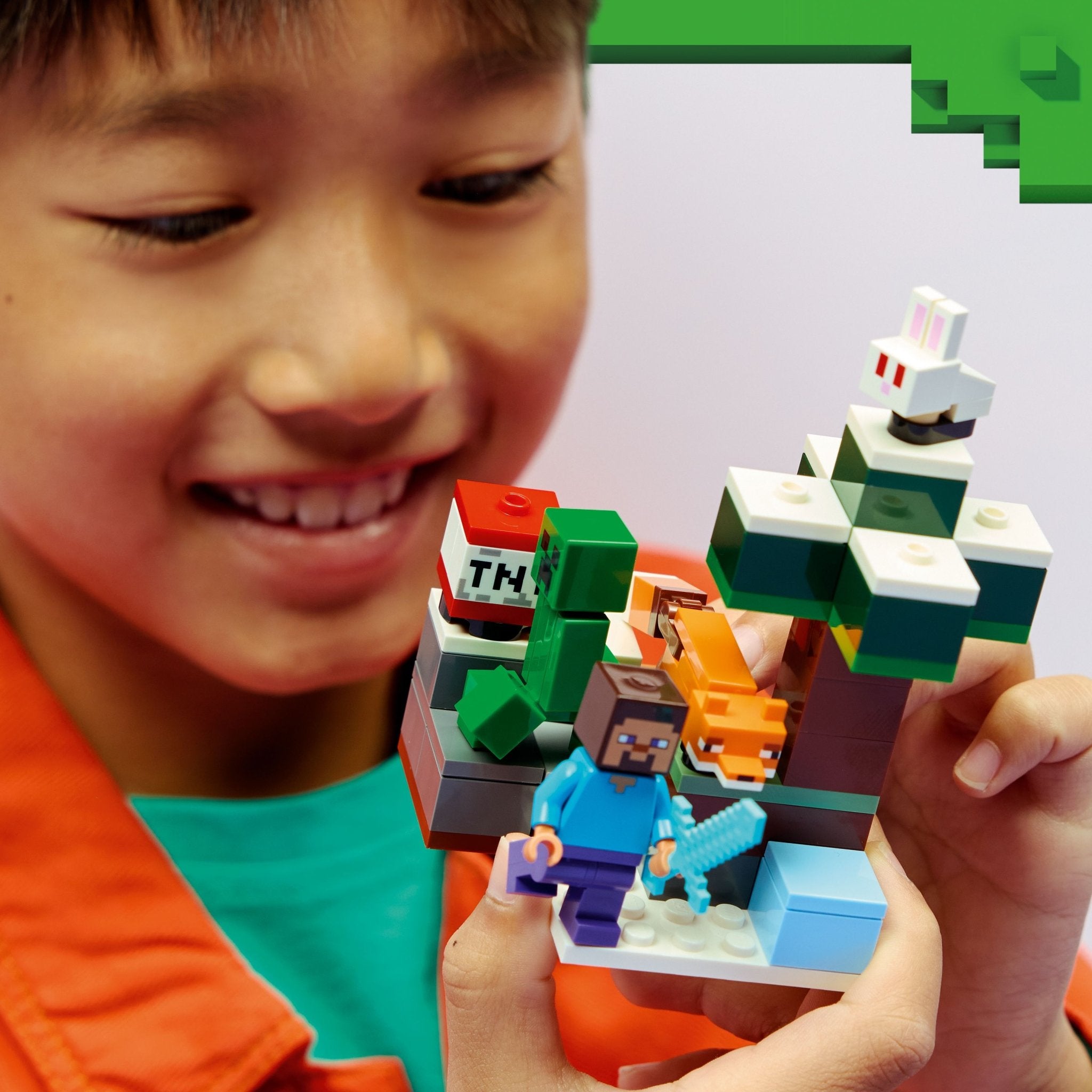 LEGO® Minecraft LEGO®Steve’s Taiga Adventure 21583 - Image 6