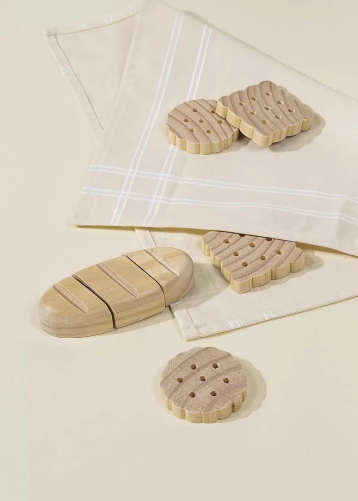 Coco Village Wooden Picnic Playset and Accessories - Image 3
